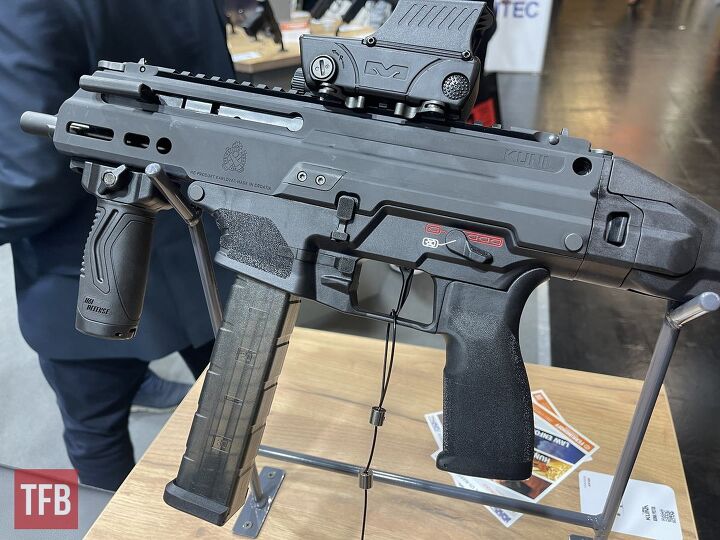 potd the hs produkt kuna 9mm 40 s w submachine guns