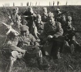 the stg 44 in post war yugoslavia, JNA unit with at least five StG 44s two M59 66 Grenadier and what appears to be an M72 which should date this photo to no earlier than 1973 Photo credit Jugoslovenska Narodna Armija