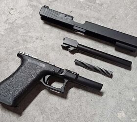 Glock 17L Gen 1 field stripped