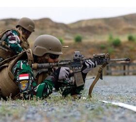 potd the 11 m27 reconnaissance weapons kit us recon marines
