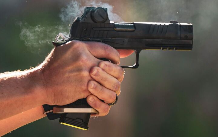 sig sauer p211 gto a modern take on the double stack 1911