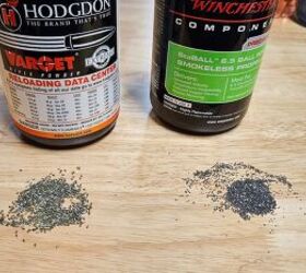 Varget extruded powder (L) and StaBall 6.5 ball powder®