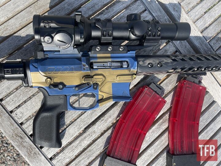Kahles K18i-2 on a Mini Rifle in .22LR, Aimpoint Micro on the right side. Why mount a red dot when you already have an LPVO optic? Because sometimes you’re shooting at 100 meters or more, and need 6 or 8 power, and a moment later, you need a red dot for close-ups.