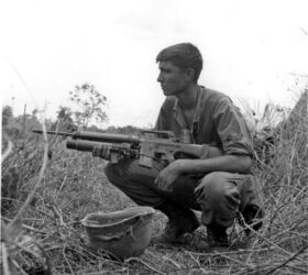 the xm148 americas early under barrel grenade launchers in vietnam, XM148 in Vietnam Photo credit unknown