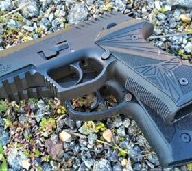 Gen 2 RS9 (top) has checkering on the front of the grip