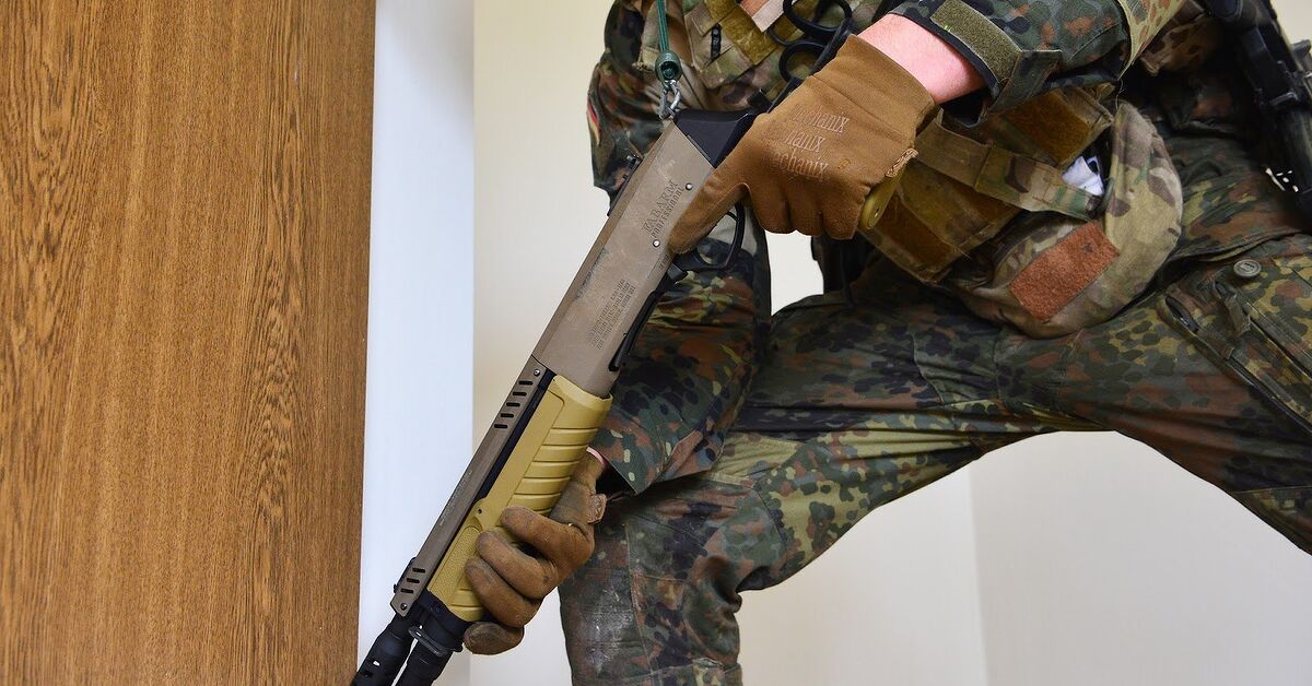 POTD: German Bundeswehr’s Master Key - Mehrzweckflinte 5