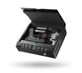 best pistol lock box, Image sourced from Onnaisafe com
