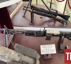 the forgotten m60e1 an early attempt to improve the m60 machine gun, Captured U S M60 in Da Nang Vietnam They called it i li n u i c Fish tailed heavy machine gun due to the fish like shape of the stock By Lynndon Schooler