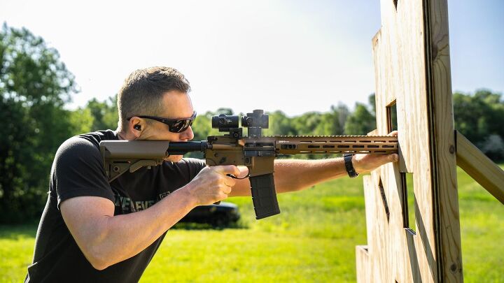 TFB Review: Springfield Armory Coyote Brown SAINT Victor V2 5.56 NATO