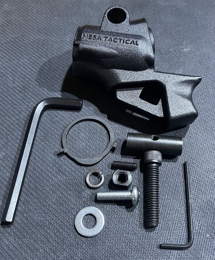 Parts and tools included in the kit