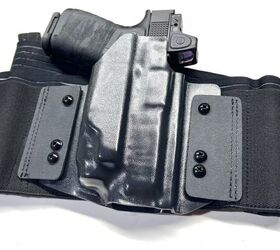 falco naked concealment when should you have accessories