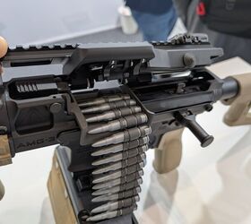dsei 2025 fightlite showcase their new dfx amg 3 machine guns