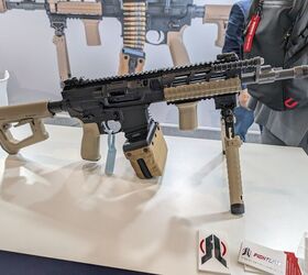 dsei 2025 fightlite showcase their new dfx amg 3 machine guns