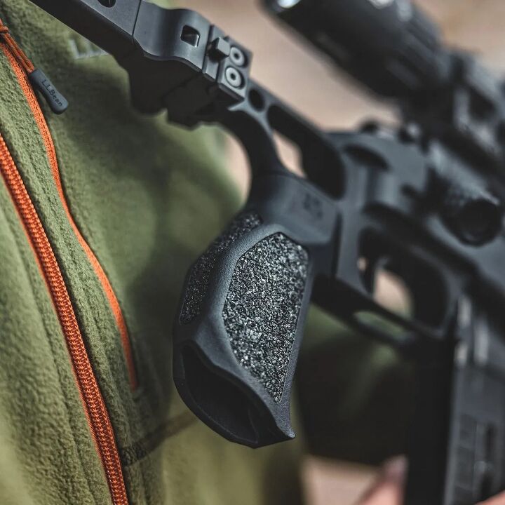 black collar arms debuts the priapus grip gen 2