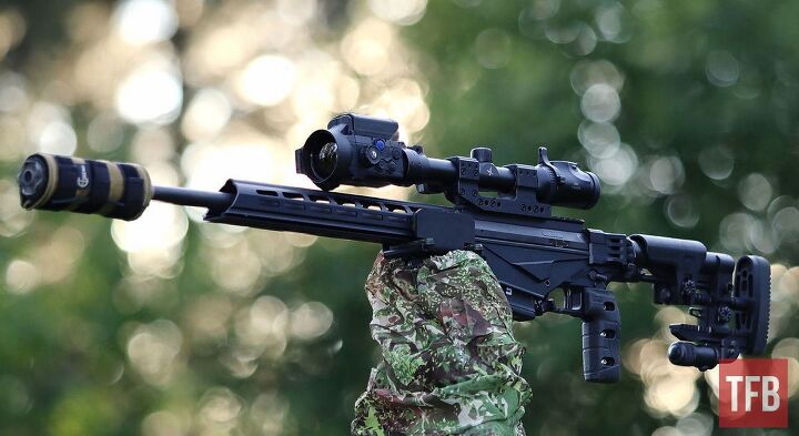 A thermal clip-on might also be an option for you, but that future article opens up a brand new chapter. It attaches to the front of your normal daytime riflescope. This is a Swarovski Z6i in combination with a Pulsar Krypton 2 FXG50.