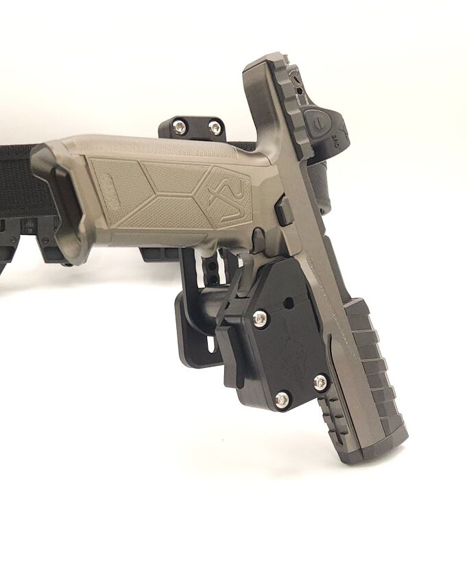 the quest for the low bore axis rideout arsenal dragon from the usa, The Dragon in its dedicated race holster as offered in the First Edition kit