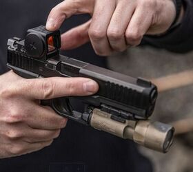 new from vortex venom enclosed micro red dot sight