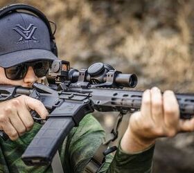 new from vortex venom enclosed micro red dot sight