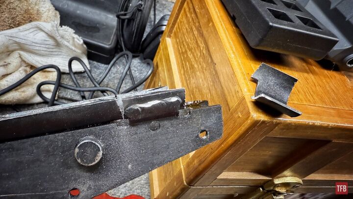 tfb armorer s bench sten mk2 build removing old receiver remnants