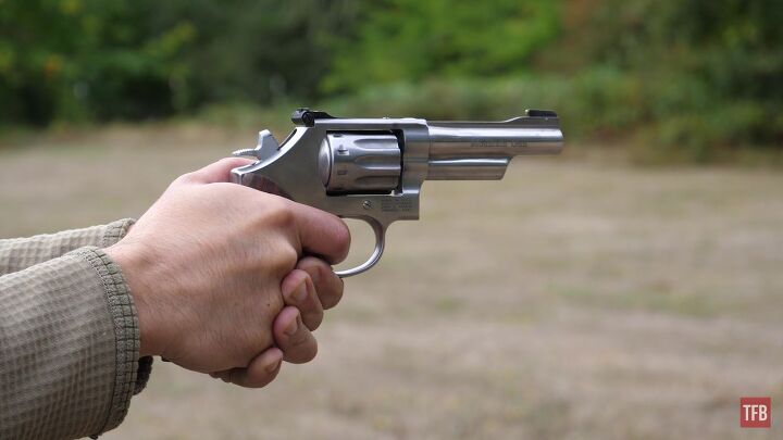 the rimfire report s w model 617 mountain gun first impressions