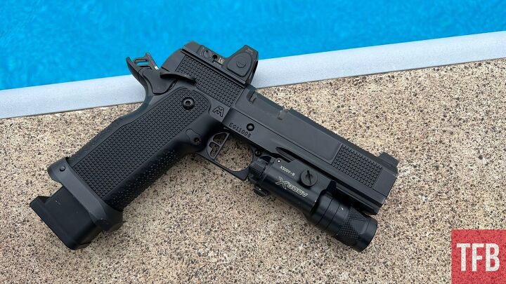 concealed carry corner top stereotypes of carrying