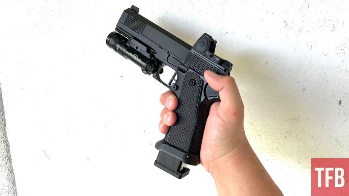 concealed carry corner top stereotypes of carrying