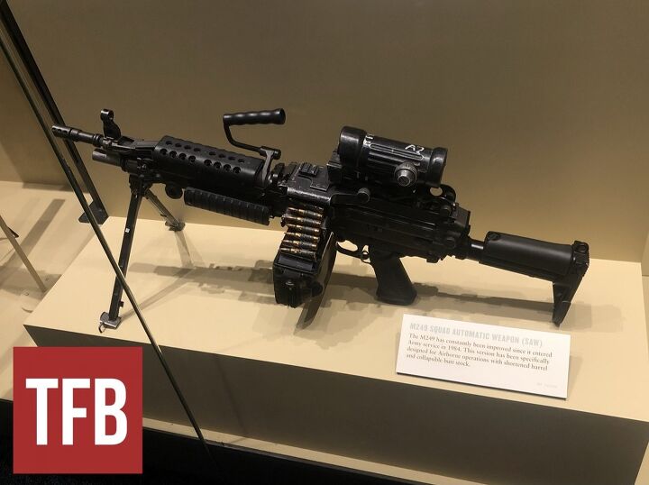 The U.S. M249 SAW with a conventional layout. By Lynndon Schooler.