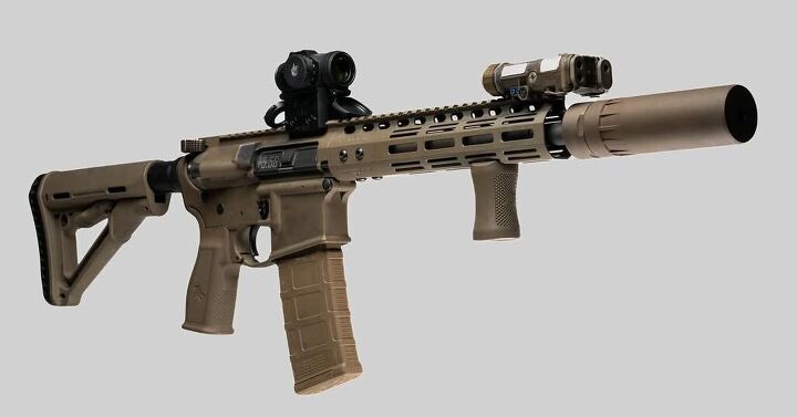 Blackbird Makes First Public Appearance with F762 and F556 Suppressors