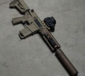 blackbird makes first public appearance with f762 and f556 suppressors