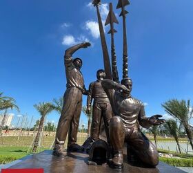 experimental delayed blowback kalashnikov, Vietnam Russian Friendship monument By Lynndon Schooler
