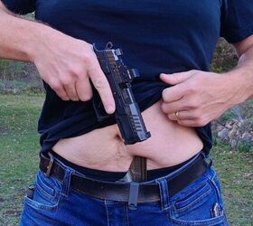 tfb review werkz bisect kydex holster system, The above photo shows the author drawing from AIWB without the magazine carrier attached