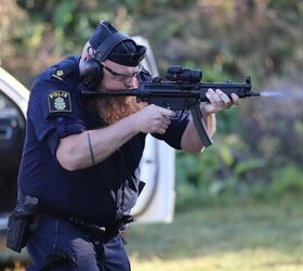 swedens police move to replace mp5s with ak 24
