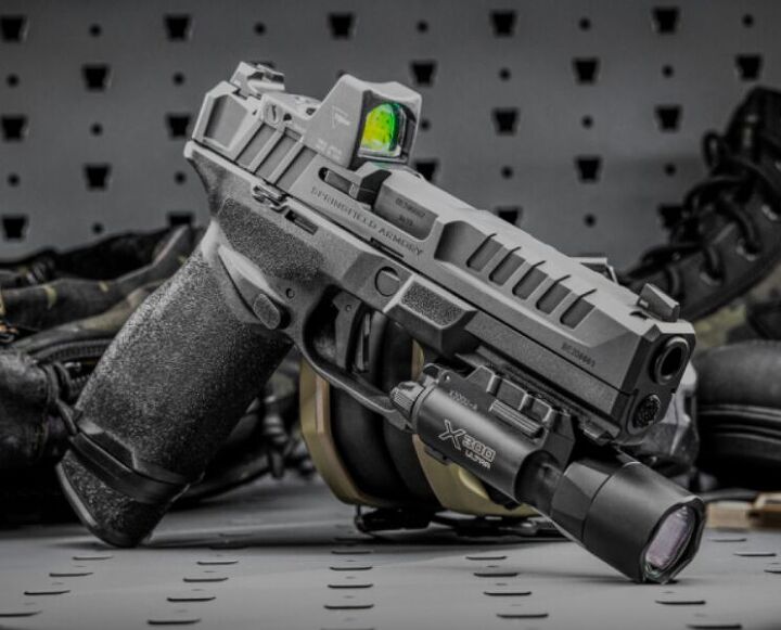 Henderson Police Department Adopts Springfield Armory Echelon Pistols