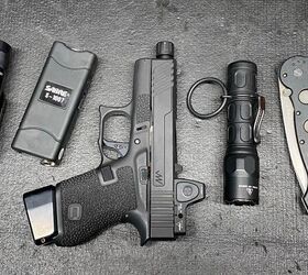 concealed carry corner carry knives fixed vs folding