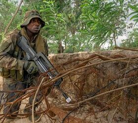 potd where scar meets famas