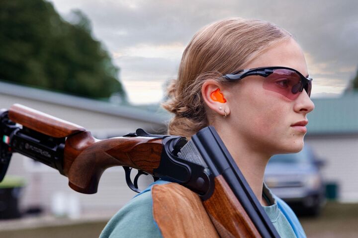 Fen X Launches Smartphone-Scanned Custom Earplugs for Shooters