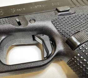 glock 19 gen6 first impressions the best glock ever, The flat facing trigger still has some angles The u cut under the trigger guard improves grip and comfort