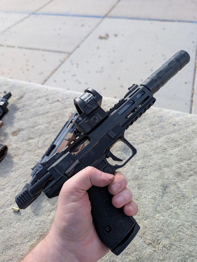 shot 2026 the cat s out of the bag beretta s new b22 jaguar