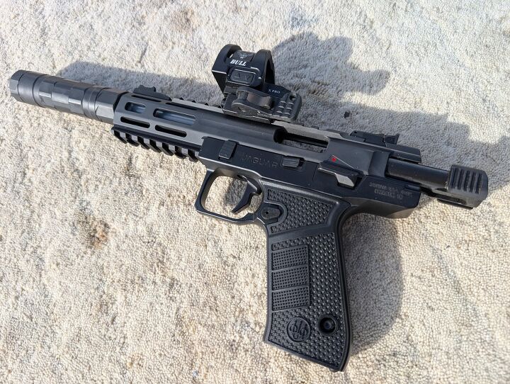 shot 2026 the cat s out of the bag beretta s new b22 jaguar