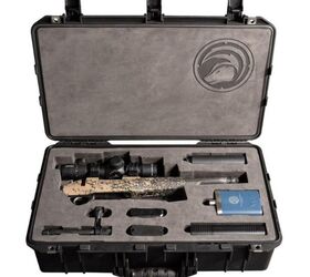 tiny af the new gunwerks skunkwerks rifle package