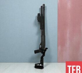 tfb review chisel machining shotgun stocks, Remington 870 configured with Chisel stock and folding mechanism outfitted with Swampfox Justice 2