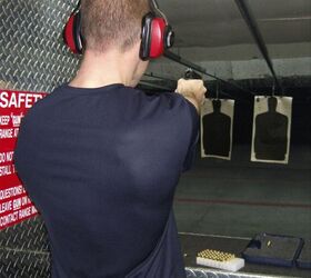 front line friday 5 radios earpro and coordination gaps, ID 1809714 Sophie Davis Dreamstime com