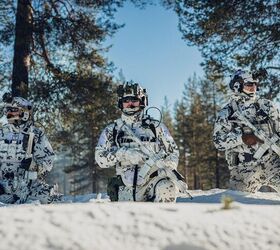 POTD: Into the White with Finnish M05 Snow Camo