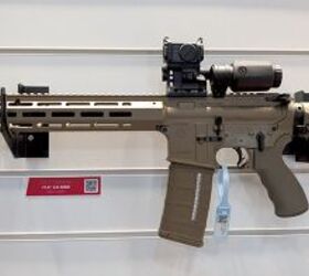 A Colt Canada C8 MRR with a MFMD, displayed at DSEI 2025 (Matt Moss)