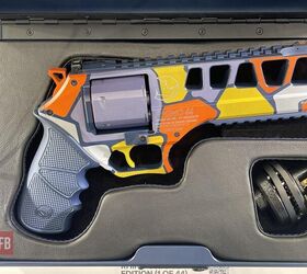 POTD: Art You Can Fire - The €4,800 Chiappa Rhino Elite