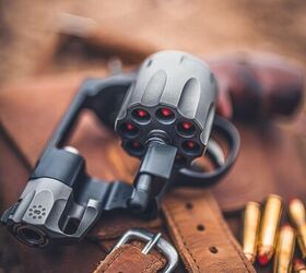 POTD: Eight Shots of .357 - The S&W Performance Center 327