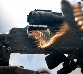 POTD: M240B Machine Guns at Sea With Marine Expeditionary Unit