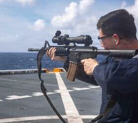 potd m4 drills on the flight deck uss fort lauderdale