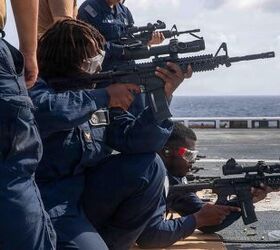 potd m4 drills on the flight deck uss fort lauderdale