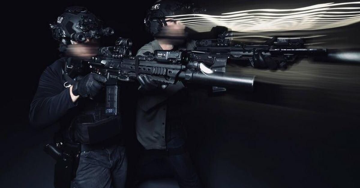 POTD: Elite Dutch Marechaussee Perfects Rapid-Response Tactics